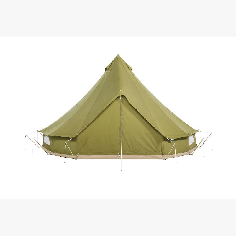 Yurt Tent Sibley Pro 500 by Canvas Camp green stock photo front view door closed